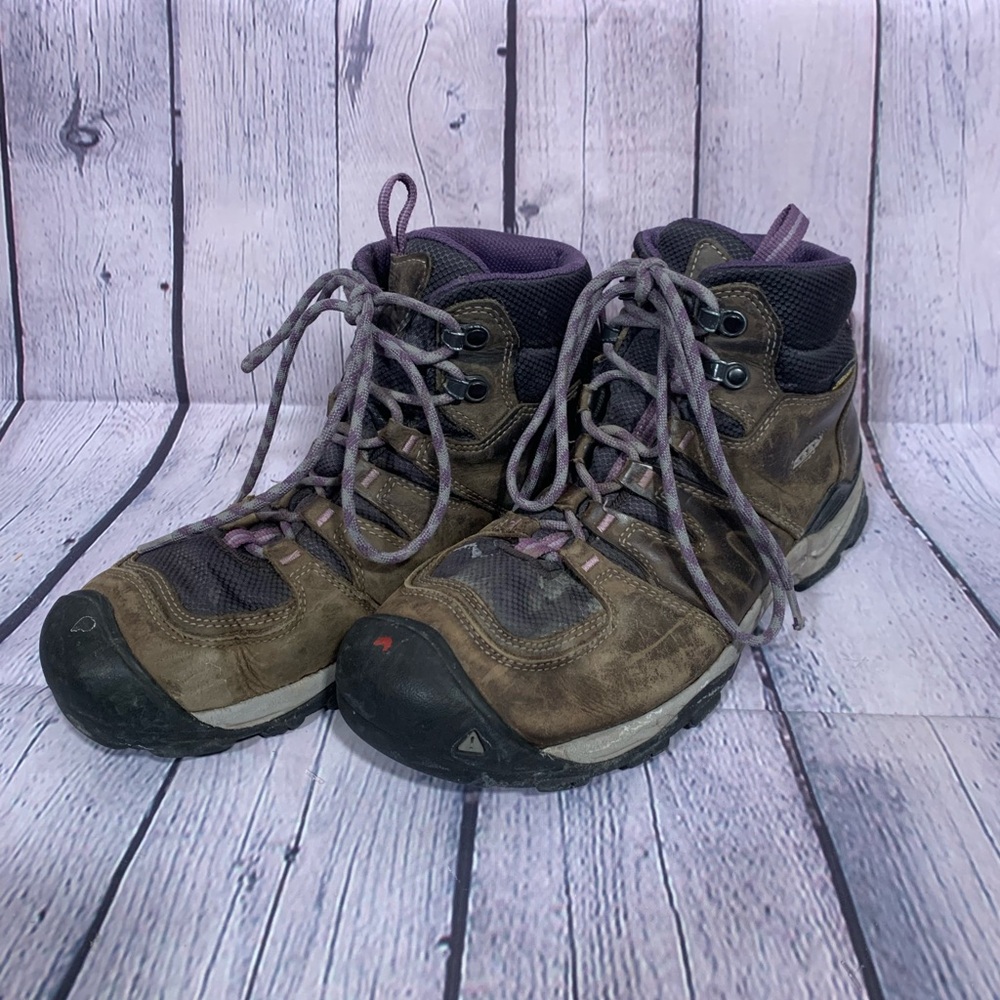 Keen Womens Gypsum II Waterproof Mid Hiking Boots Brown Purple Size 11 Outdoor